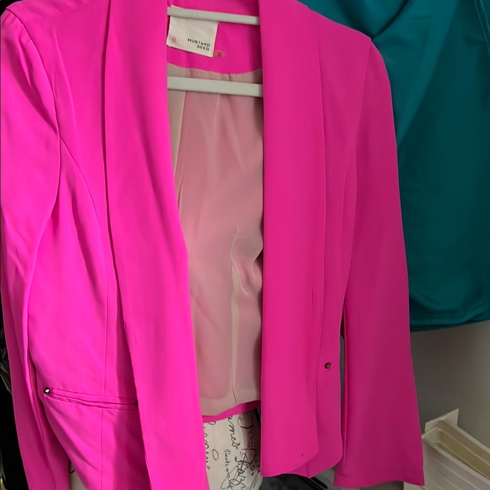 Women's Pink Blazer